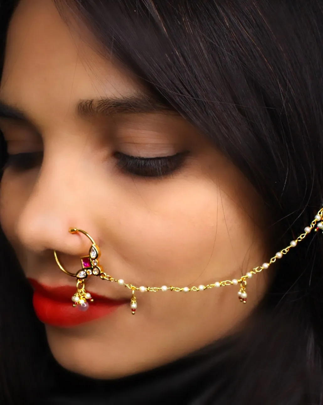 CHARMING DESIGNER NOSE RING