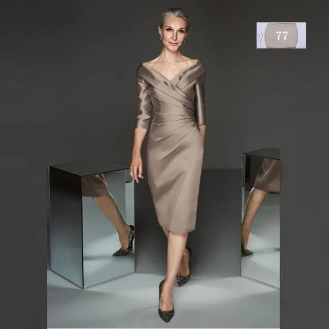 Simple Modern Sheath Lilac Satin Plunge V Neckline Mother Of the Groom/Bride Dresses